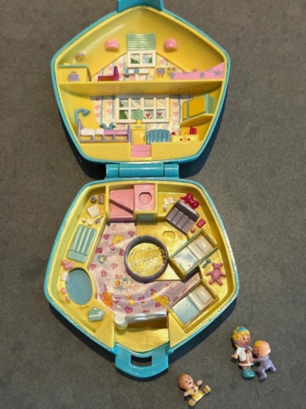 Polly Pocket Dr Polly's Baby Care Centre BLUE Variant Nursery Bluebird 1992 Vtg